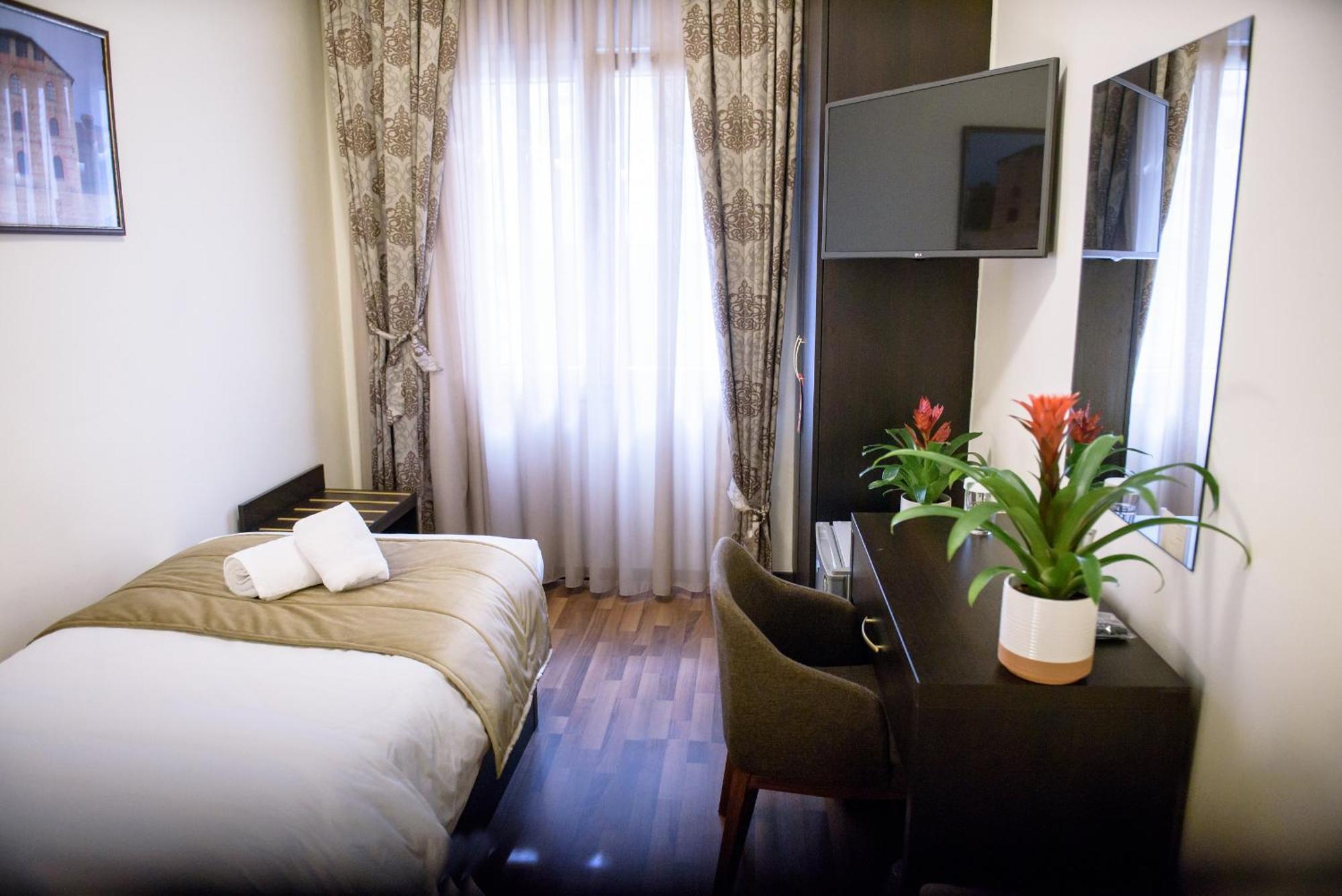 Hotel Padelidaki Tríkala المظهر الخارجي الصورة